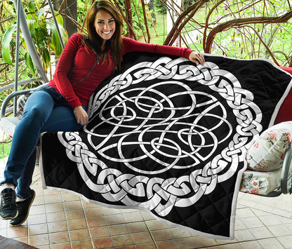 Black And White Celtic Knot Print Quilt