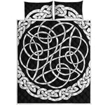 Black And White Celtic Knot Print Quilt Bed Set