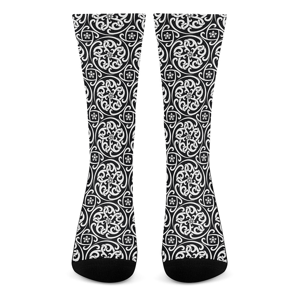 Black And White Celtic Pattern Print Crew Socks