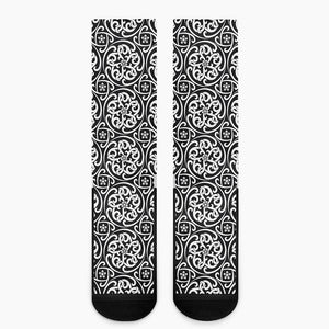 Black And White Celtic Pattern Print Crew Socks