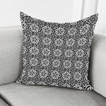 Black And White Celtic Pattern Print Pillow Cover