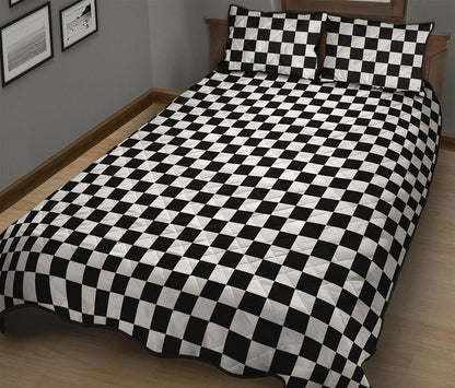 Black And White Checkered Pattern Print Quilt Bed Set