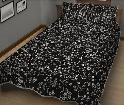 Black And White Cherry Blossom Print Quilt Bed Set