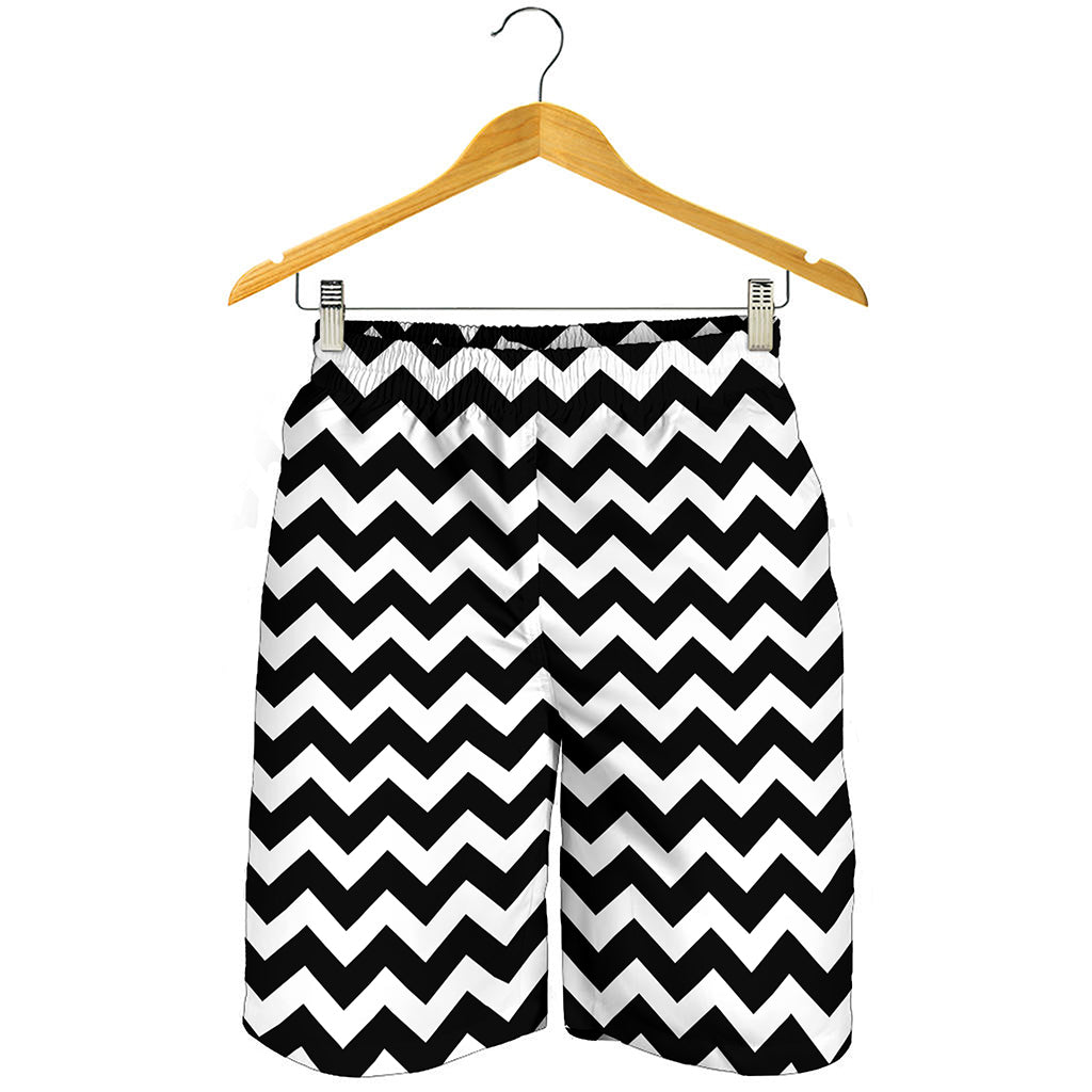 Black And White Chevron Pattern Print Men's Shorts