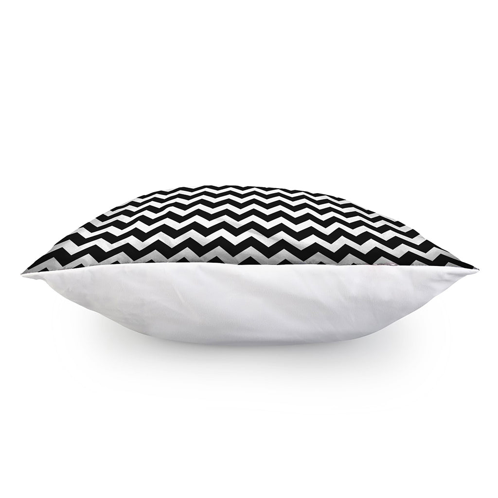 Black And White Chevron Pattern Print Pillow Cover