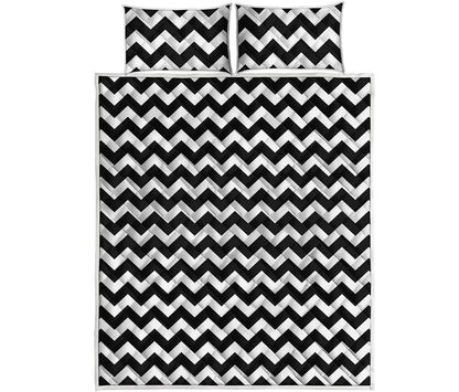 Black And White Chevron Pattern Print Quilt Bed Set
