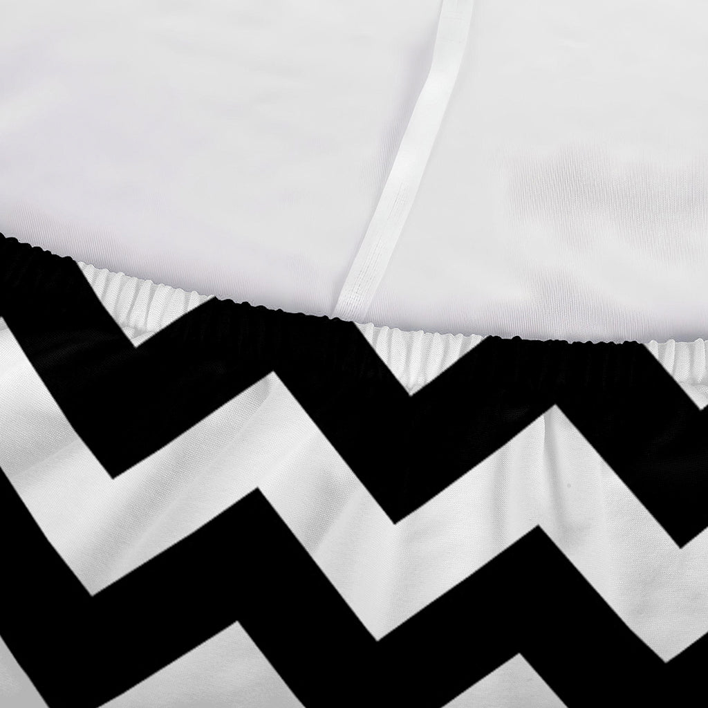 Black And White Chevron Pattern Print Sofa Cover