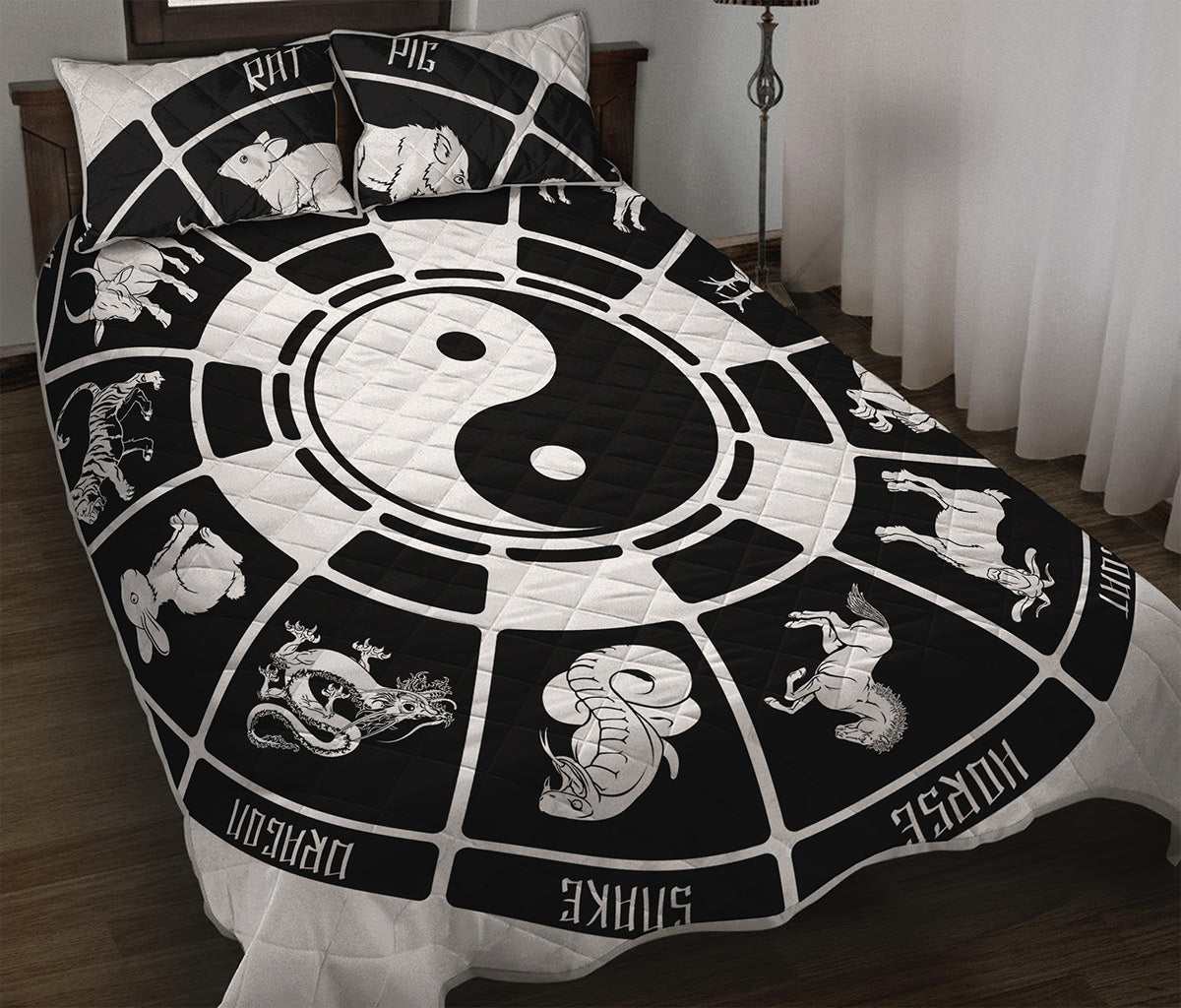 Black And White Chinese Zodiac Print Quilt Bed Set