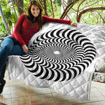 Black And White Circle Illusion Print Quilt