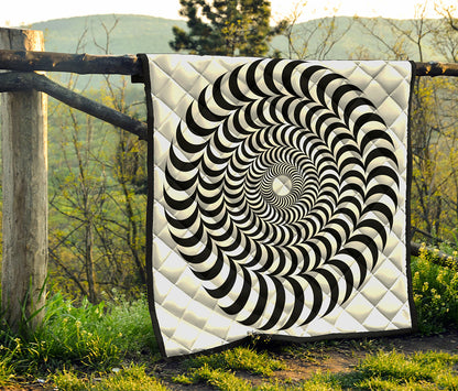 Black And White Circle Illusion Print Quilt