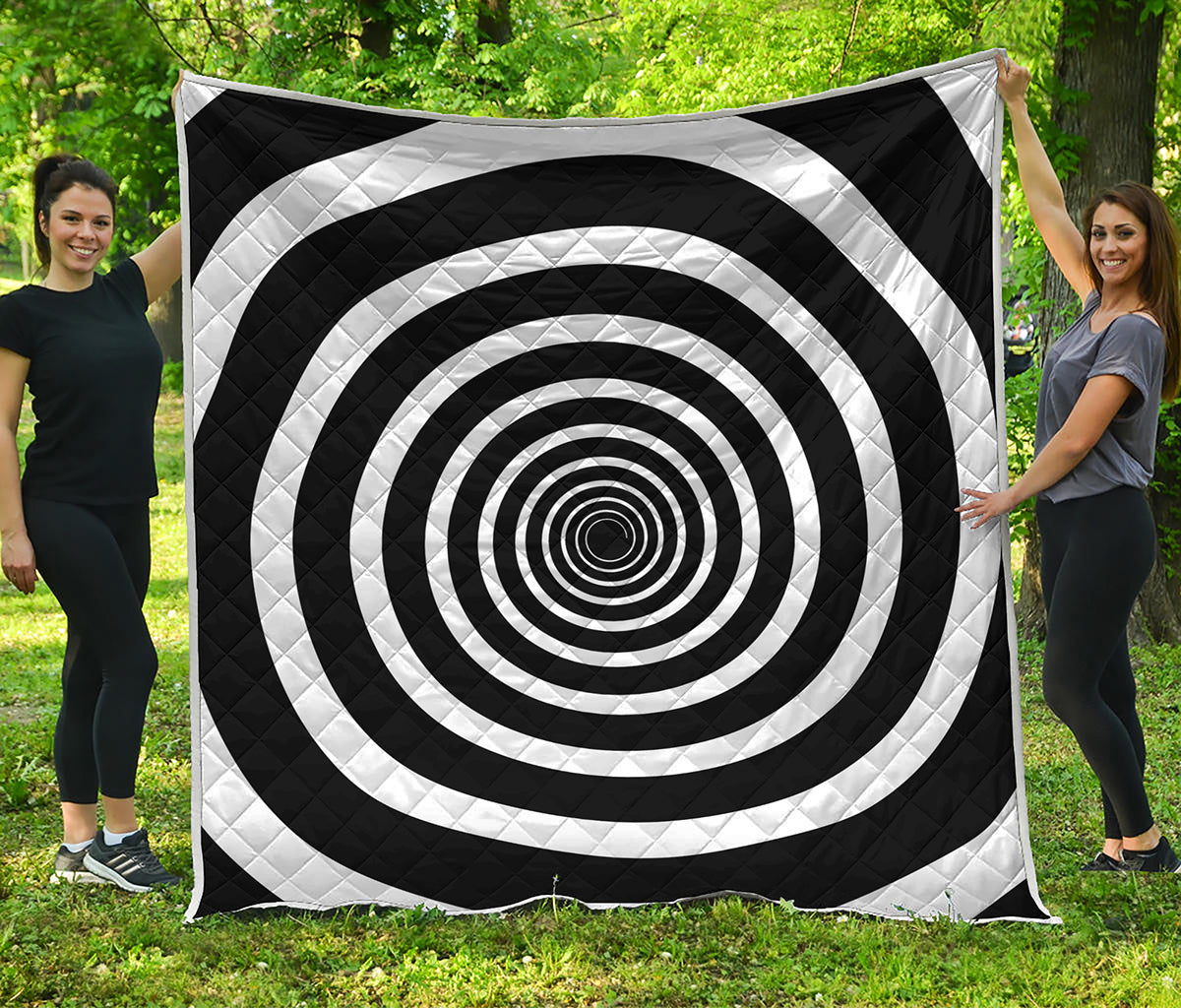 Black And White Circle Swirl Print Quilt