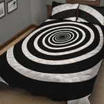 Black And White Circle Swirl Print Quilt Bed Set