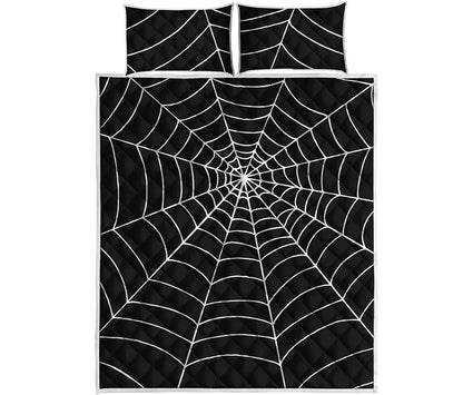 Black And White Cobweb Print Quilt Bed Set