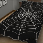 Black And White Cobweb Print Quilt Bed Set