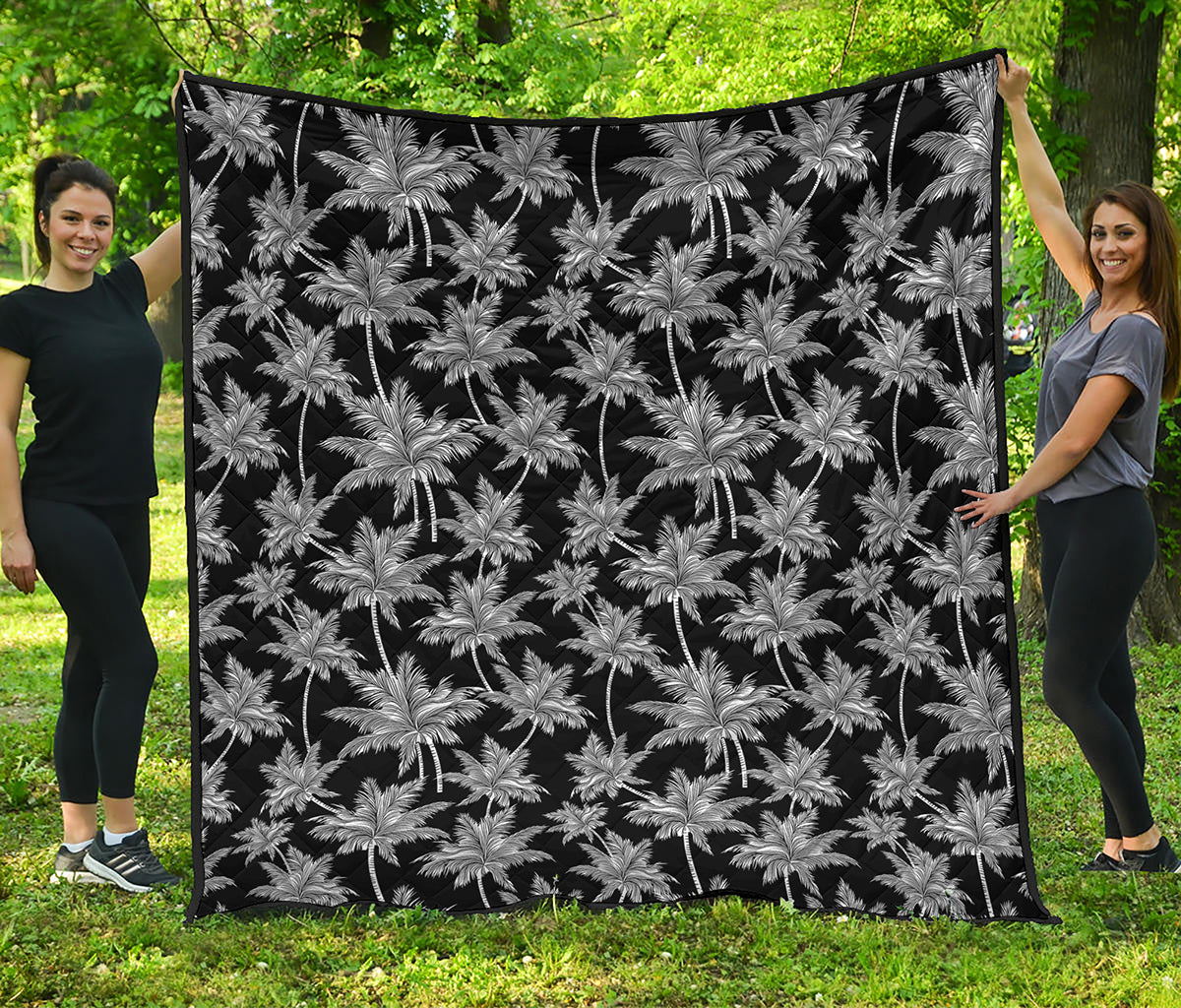 Black And White Coconut Tree Print Quilt