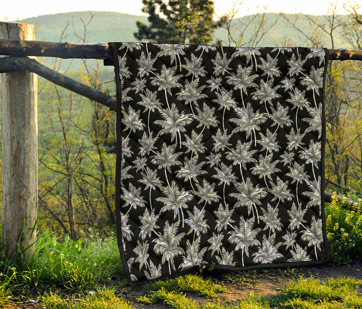 Black And White Coconut Tree Print Quilt