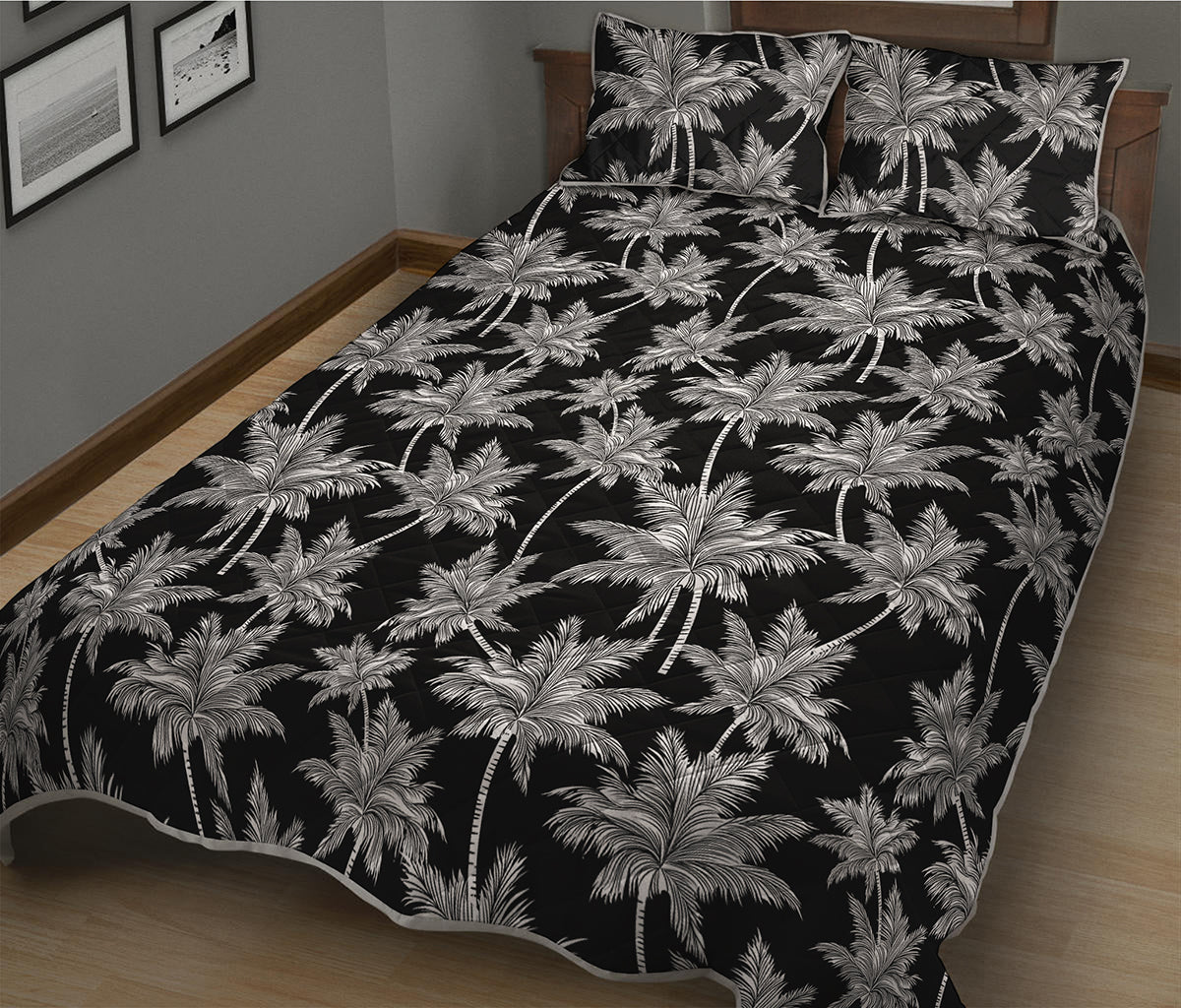 Black And White Coconut Tree Print Quilt Bed Set