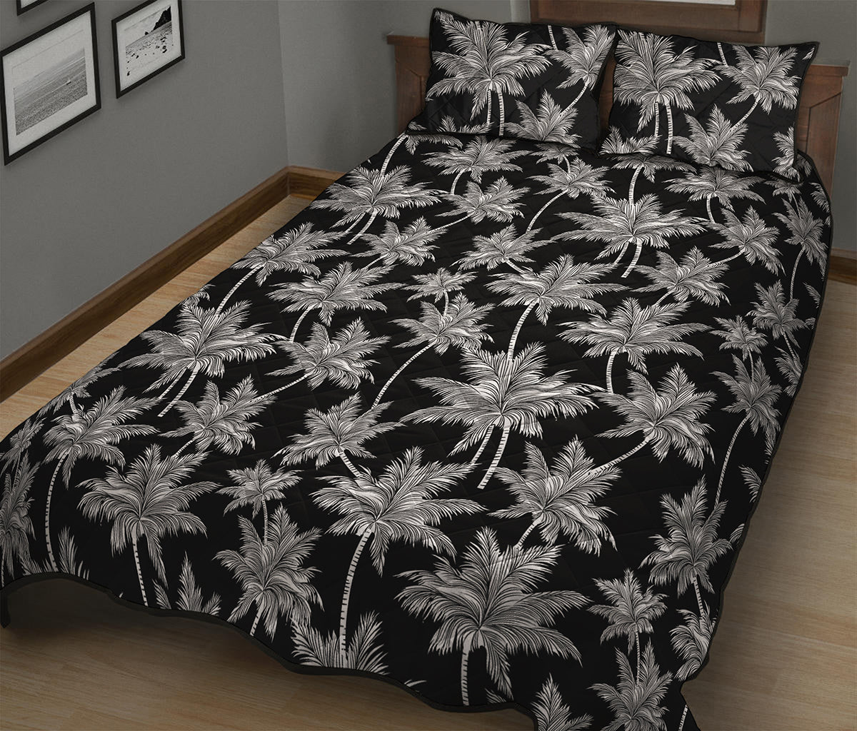 Black And White Coconut Tree Print Quilt Bed Set
