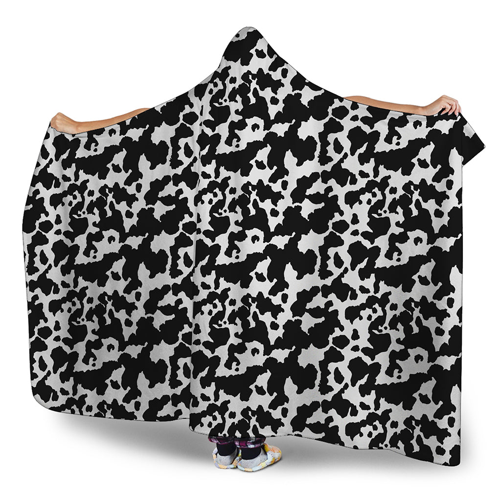 Black And White Cow Pattern Print Hooded Blanket