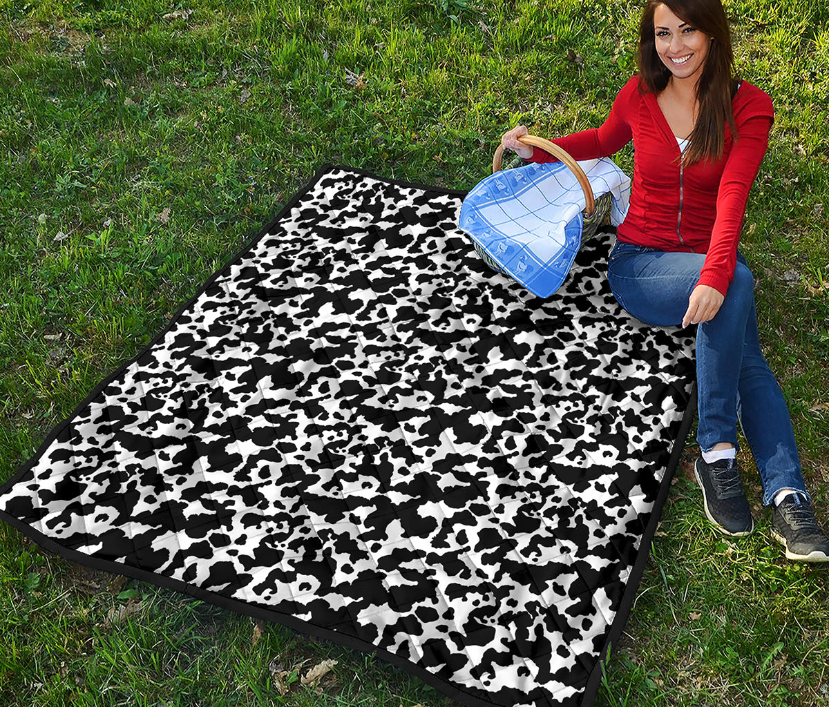 Black And White Cow Pattern Print Quilt