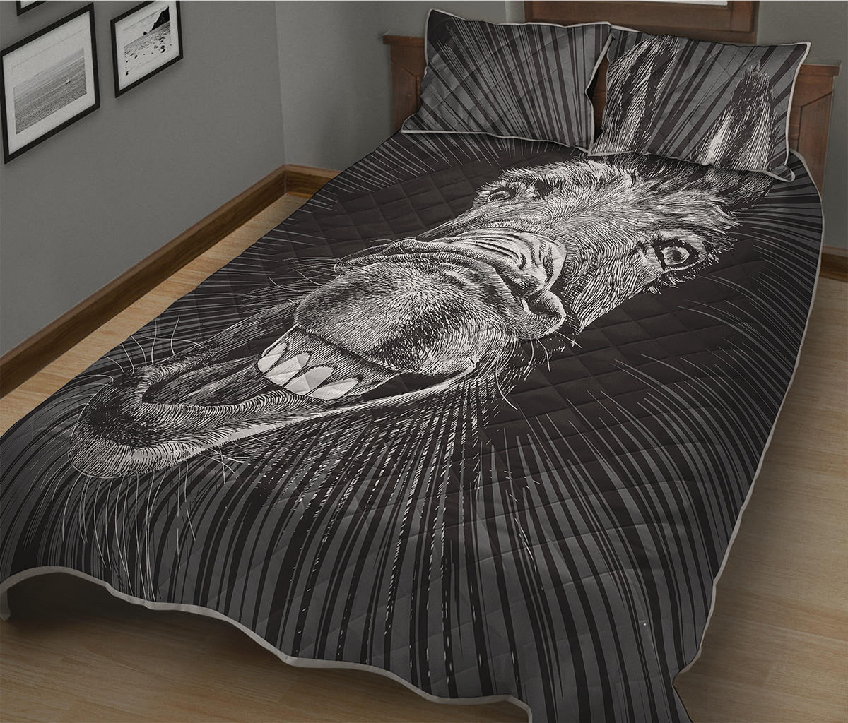 Black And White Crazy Donkey Print Quilt Bed Set