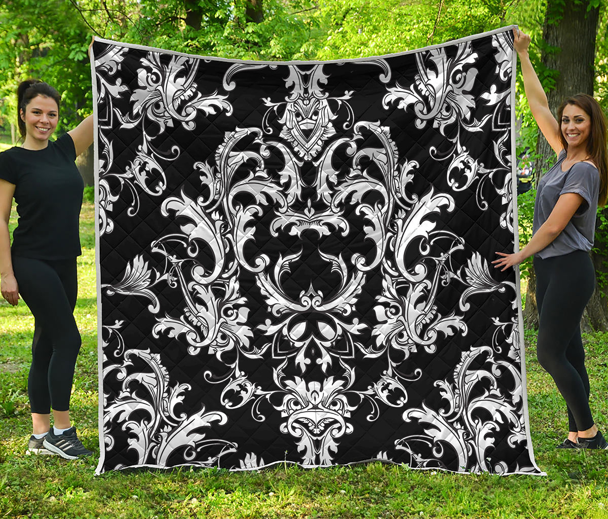 Black And White Damask Pattern Print Quilt