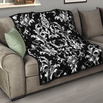 Black And White Damask Pattern Print Quilt