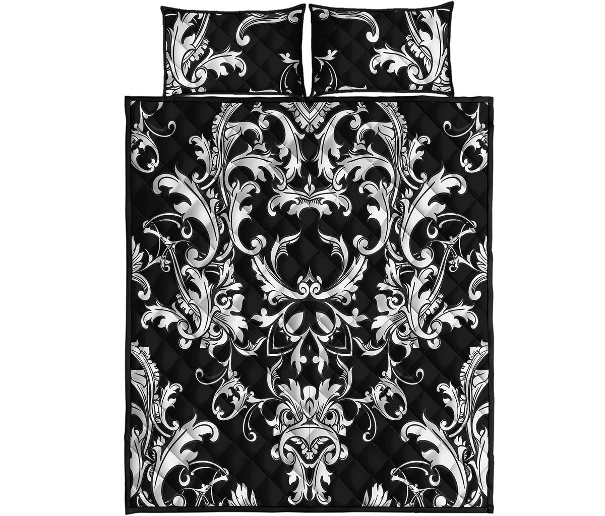 Black And White Damask Pattern Print Quilt Bed Set