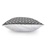 Black And White Dartboard Pattern Print Pillow Cover