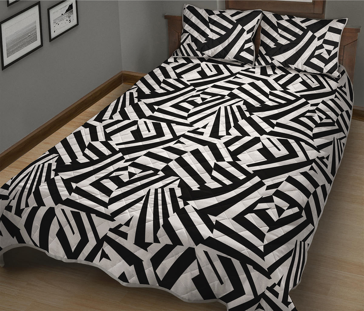 Black And White Dazzle Pattern Print Quilt Bed Set