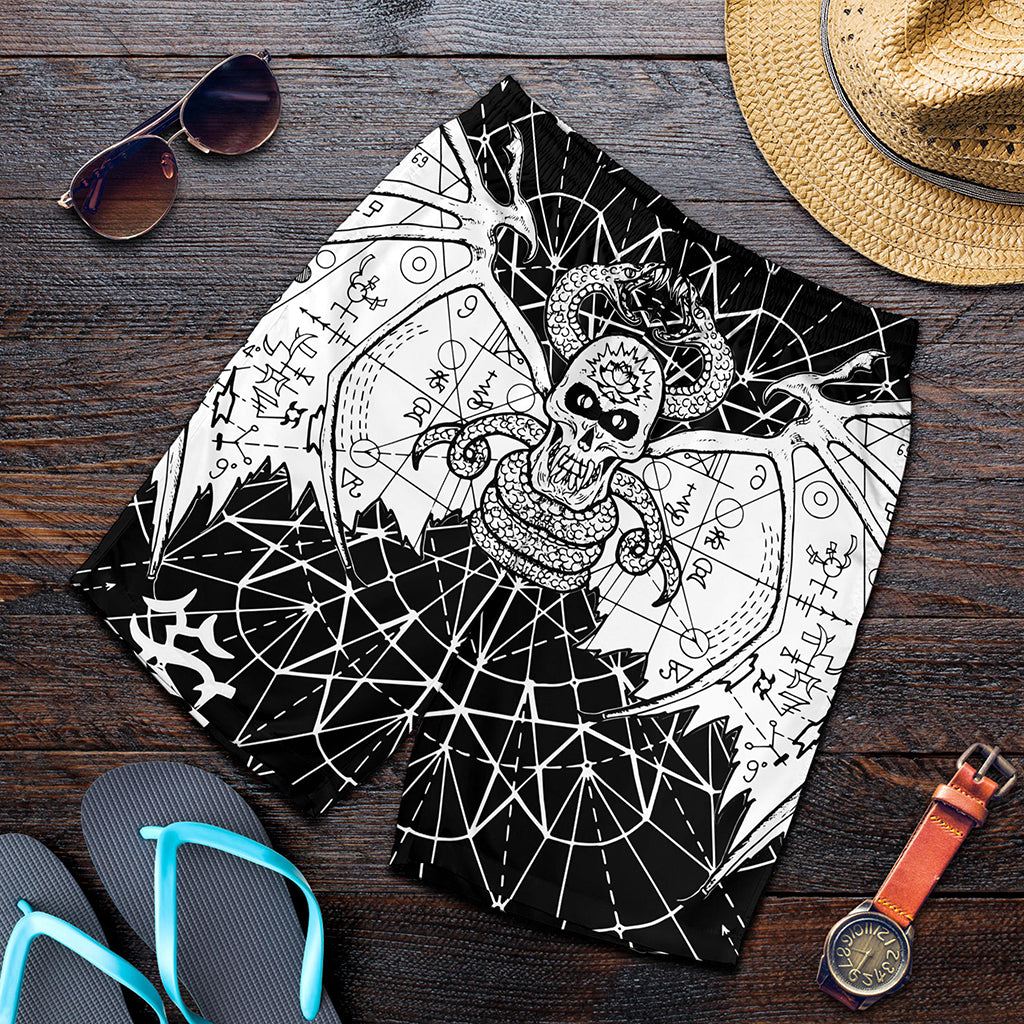Black And White Demon Wicca Print Men's Shorts