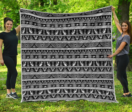 Black And White Egypt Pattern Print Quilt
