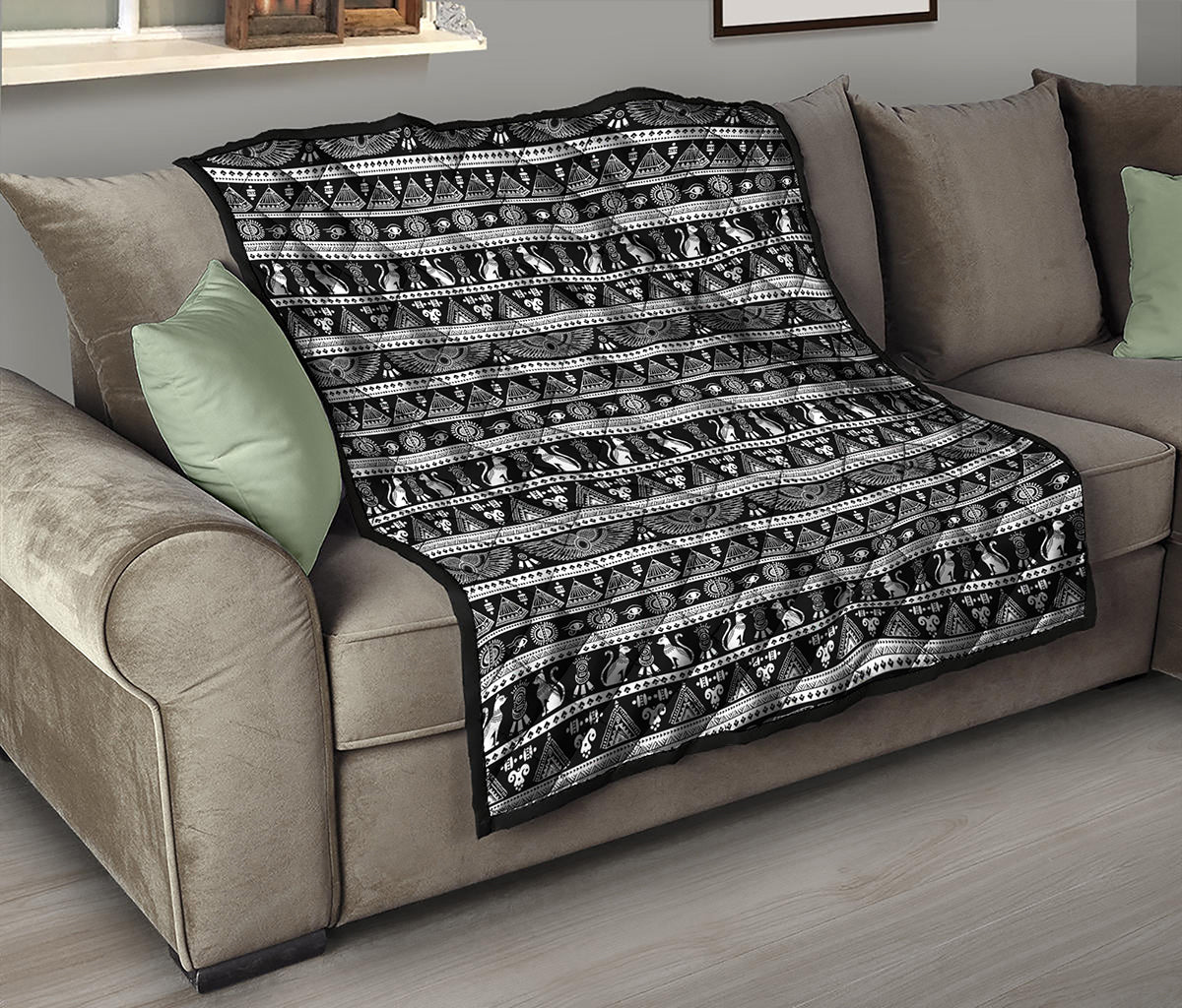 Black And White Egypt Pattern Print Quilt