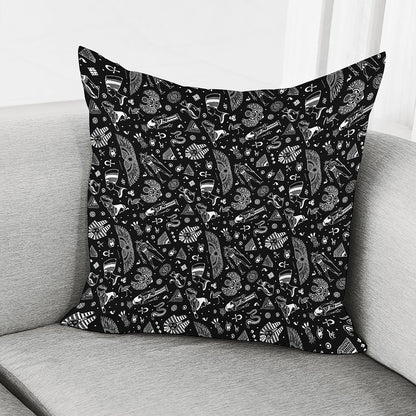 Black And White Egyptian Pattern Print Pillow Cover