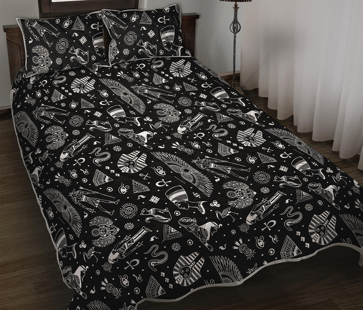 Black And White Egyptian Pattern Print Quilt Bed Set