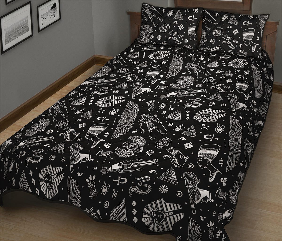 Black And White Egyptian Pattern Print Quilt Bed Set