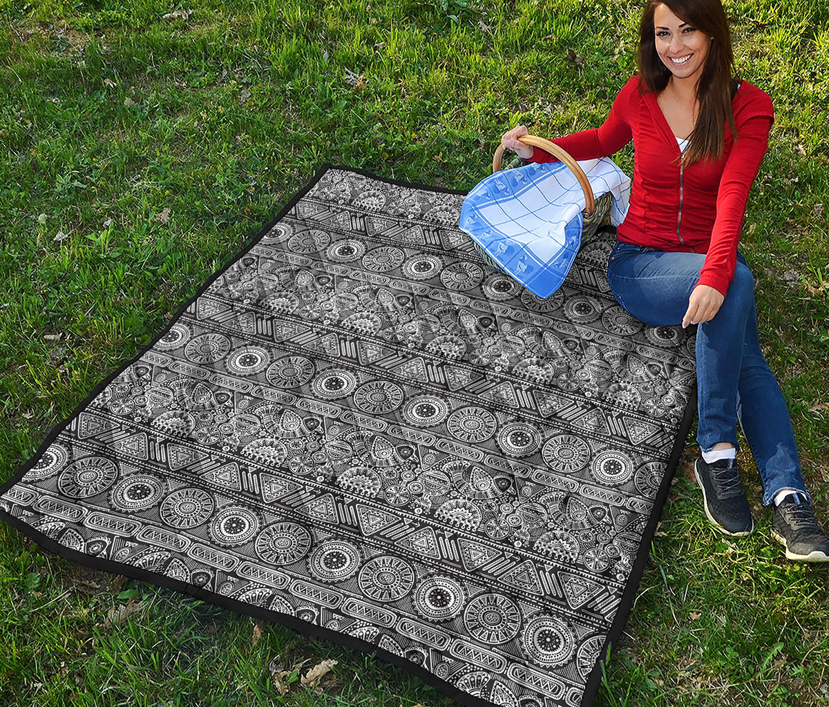 Black And White Ethnic Pattern Print Quilt