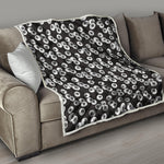 Black And White Eyeball Pattern Print Quilt