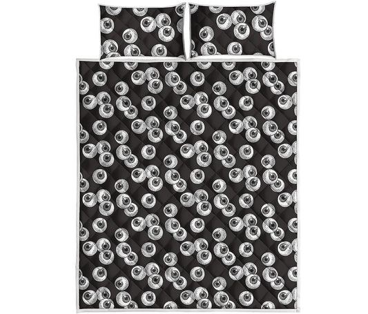 Black And White Eyeball Pattern Print Quilt Bed Set