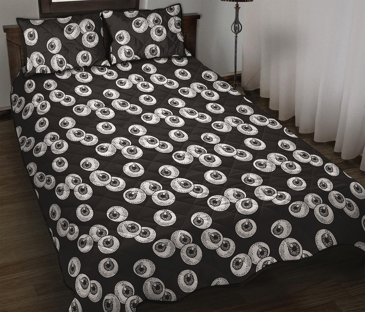 Black And White Eyeball Pattern Print Quilt Bed Set