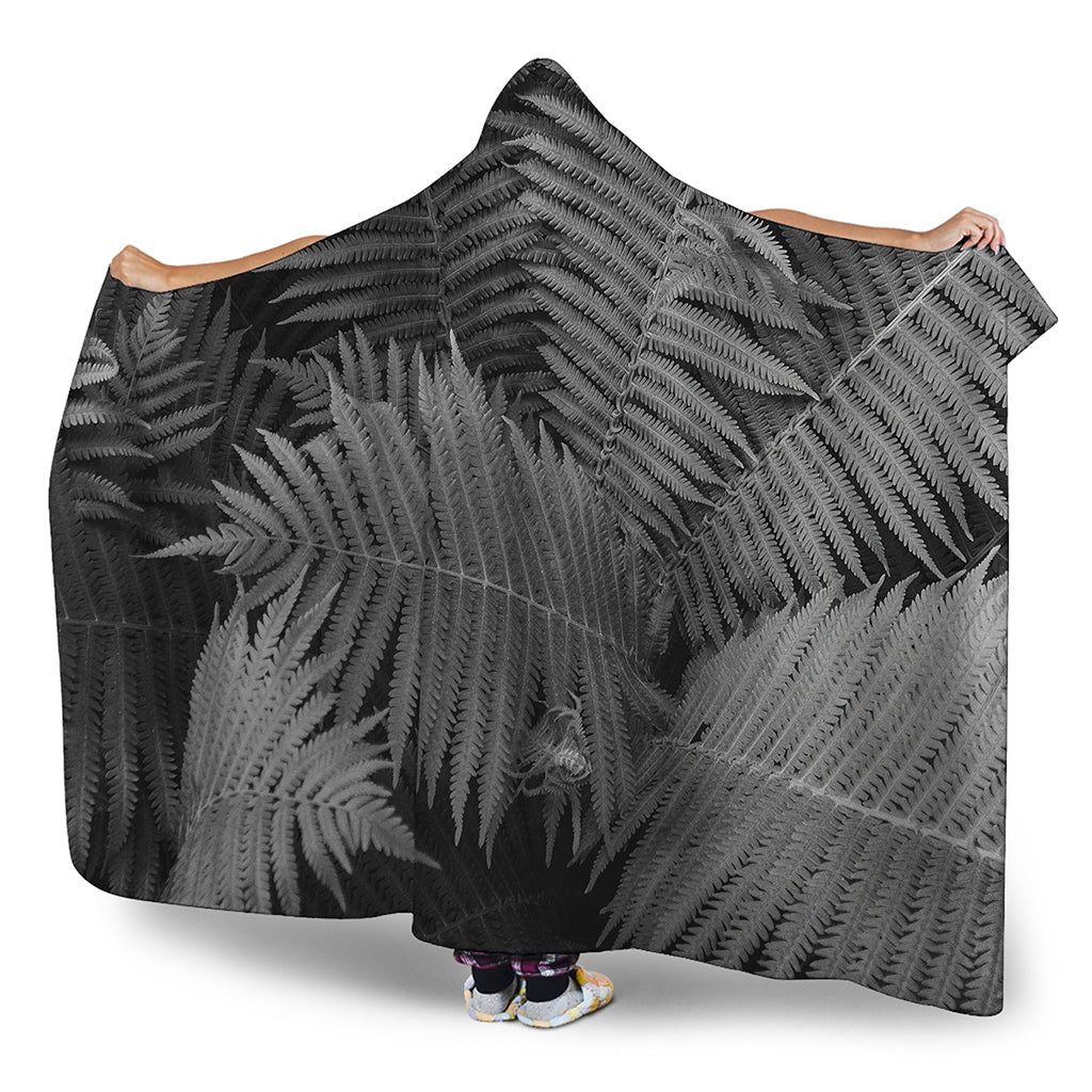 Black And White Fern Leaf Print Hooded Blanket
