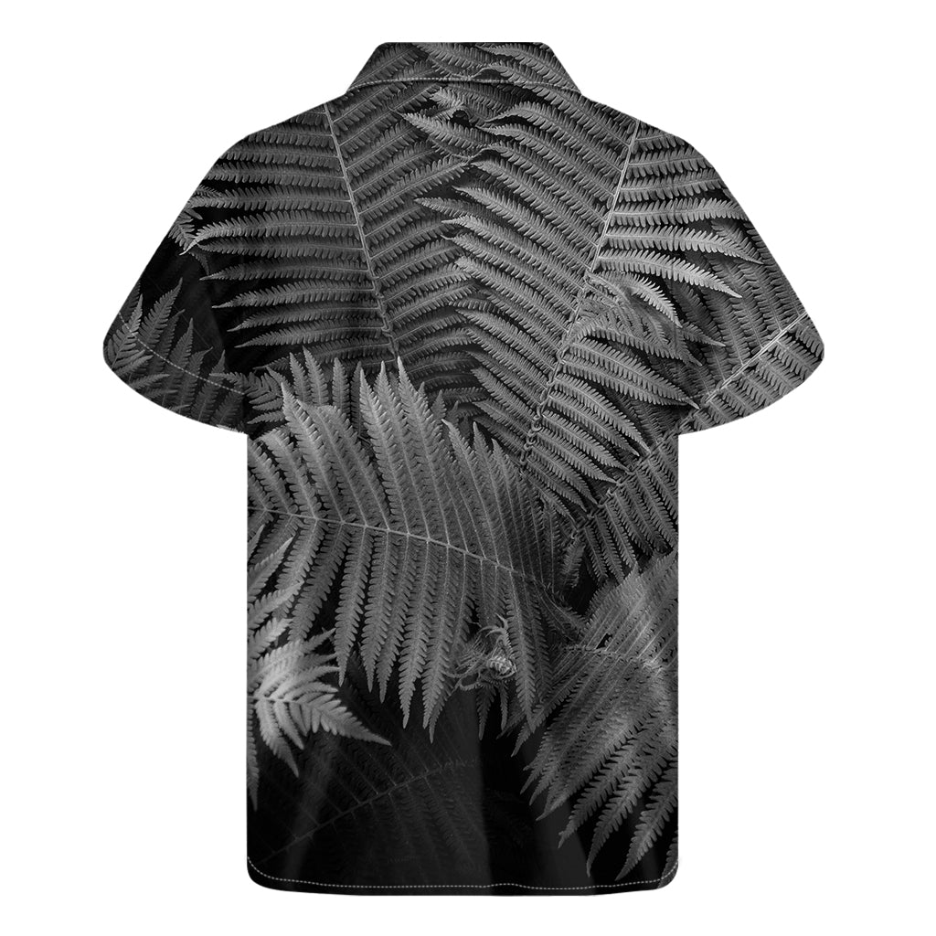 Black And White Fern Leaf Print Men's Short Sleeve Shirt