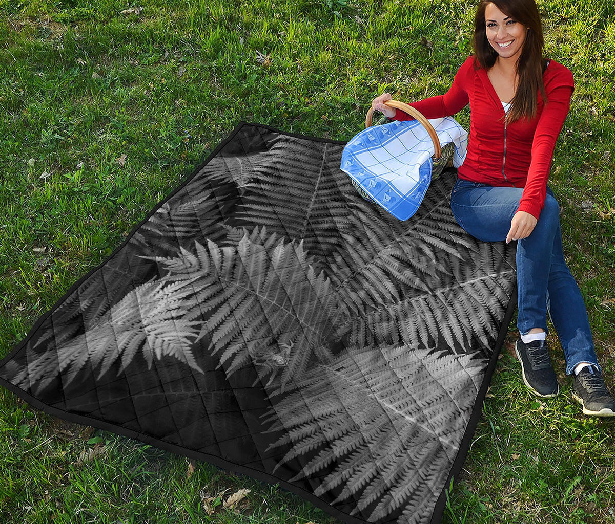 Black And White Fern Leaf Print Quilt