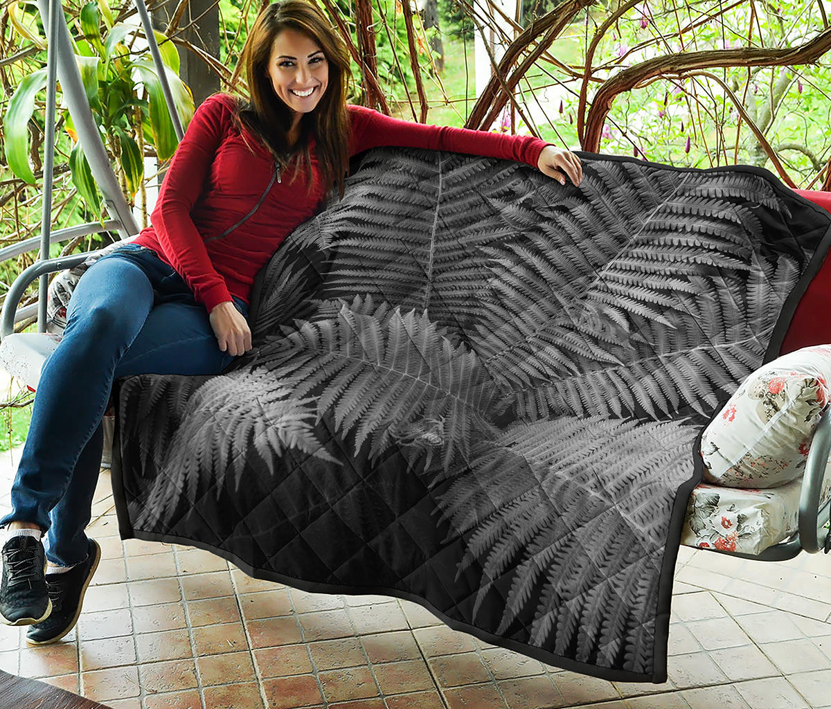 Black And White Fern Leaf Print Quilt