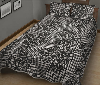 Black And White Floral Glen Plaid Print Quilt Bed Set