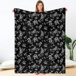 Black And White Flower Print Blanket