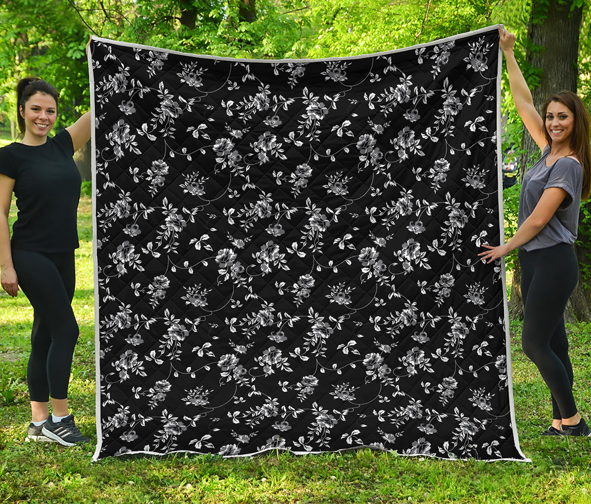 Black And White Flower Print Quilt