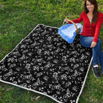 Black And White Flower Print Quilt