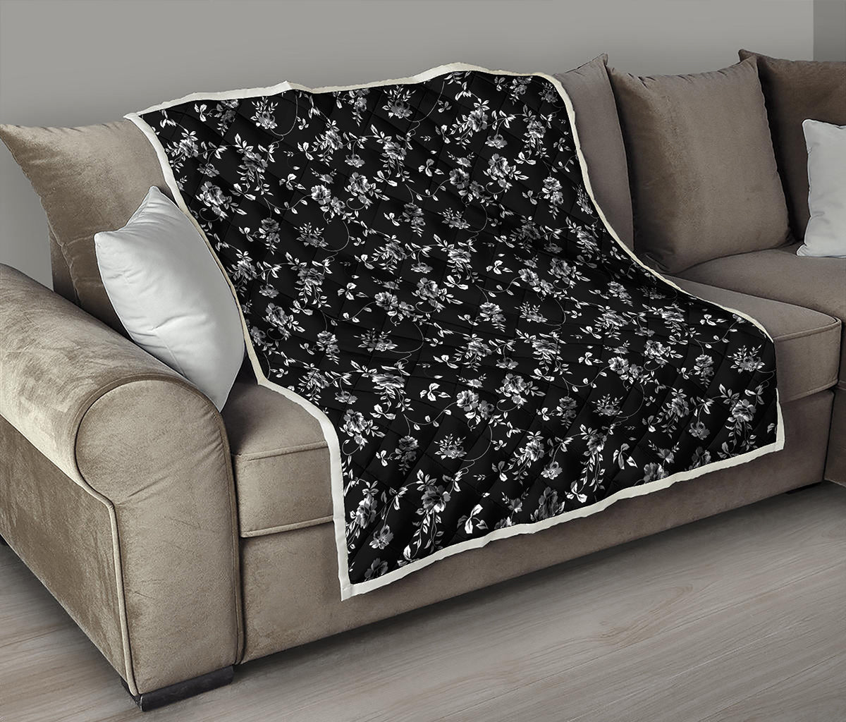 Black And White Flower Print Quilt