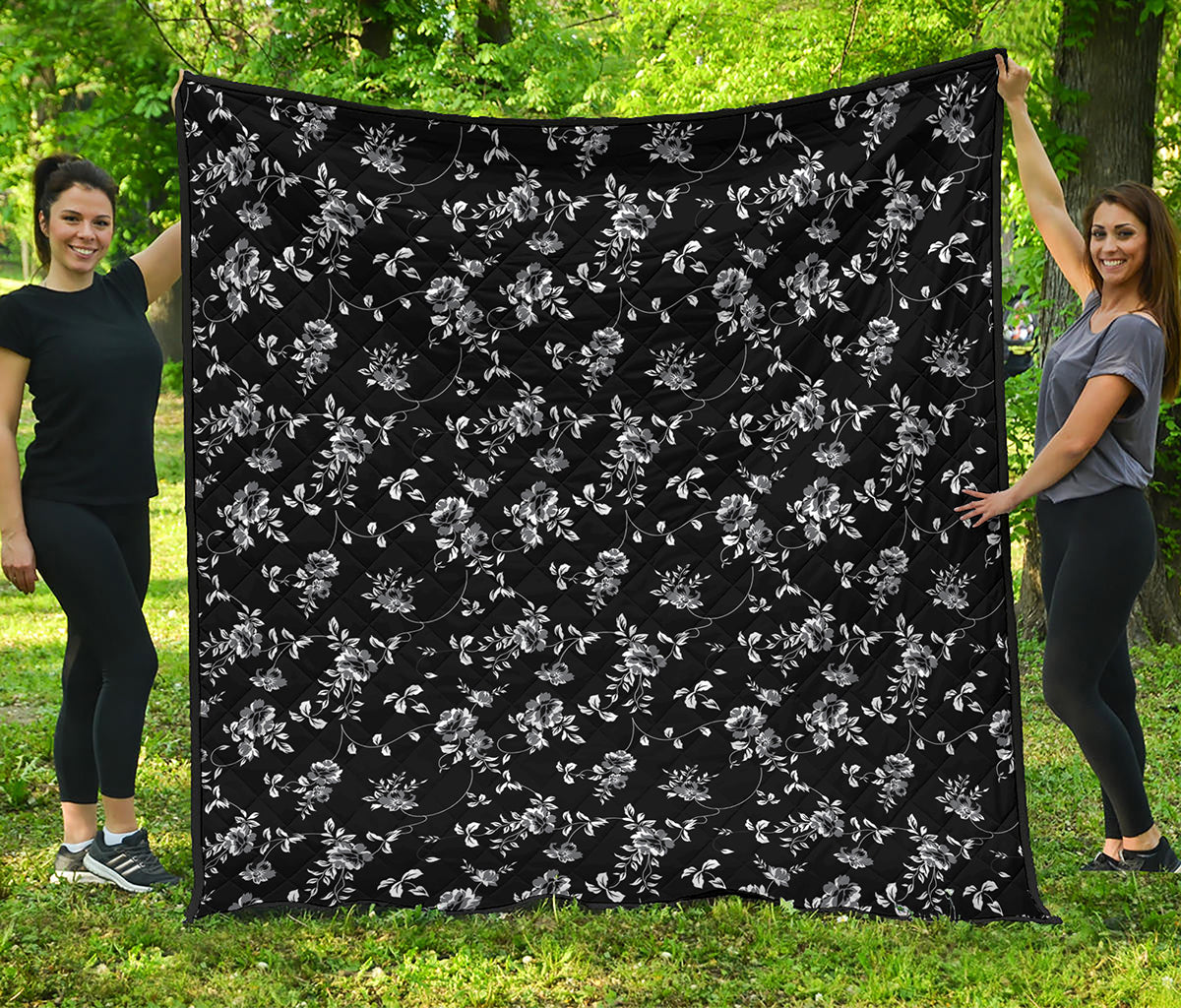 Black And White Flower Print Quilt